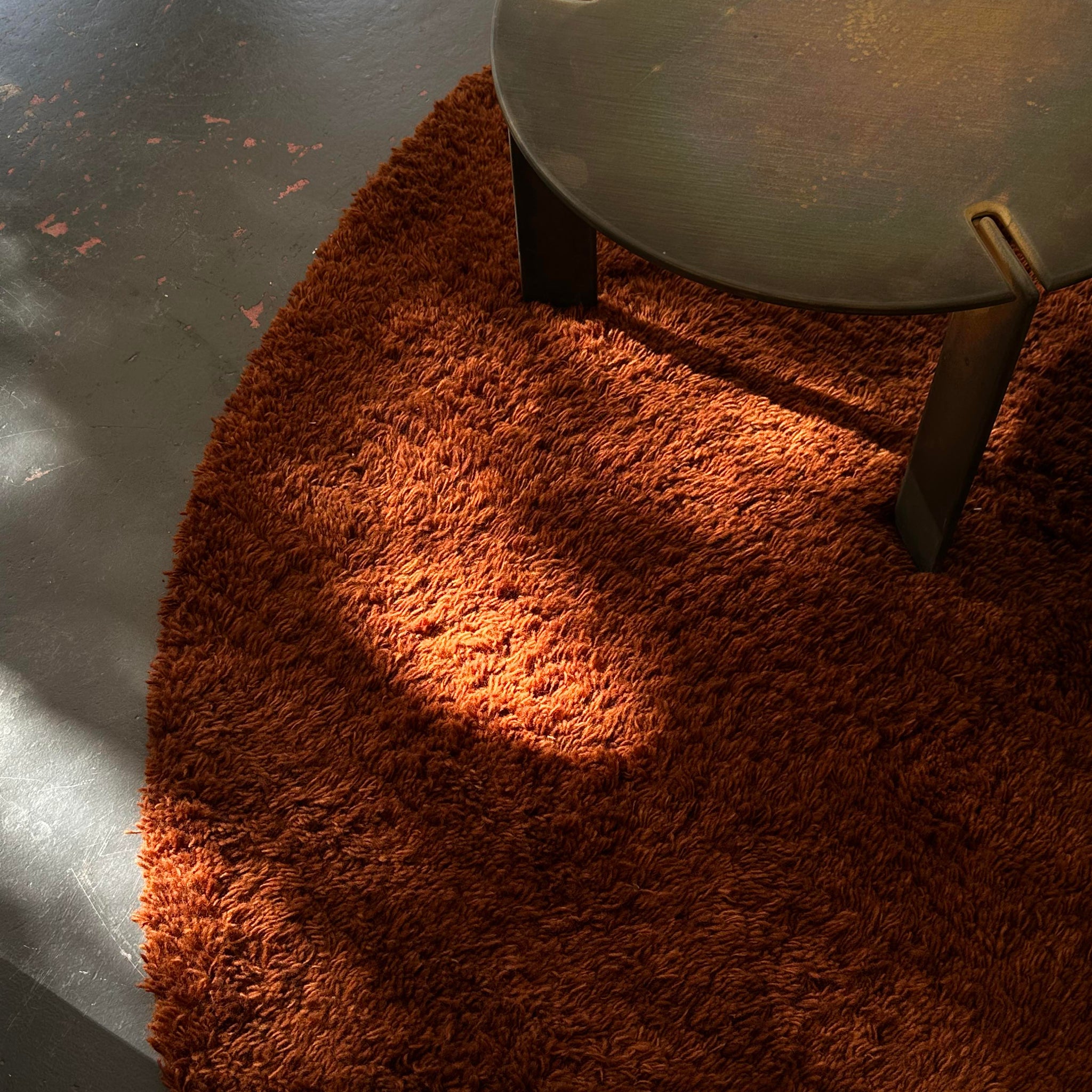 BEHRUZ | Autumn Leaves Round Wool Rug